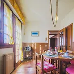 Menesini By Interhome アパート *